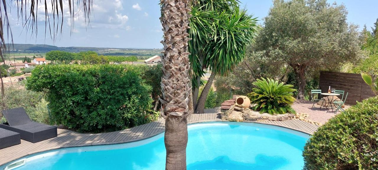 Beautiful Villa With A Stunning View Roujan Exterior photo